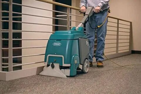 CAM Clean - Servicii curatenie.